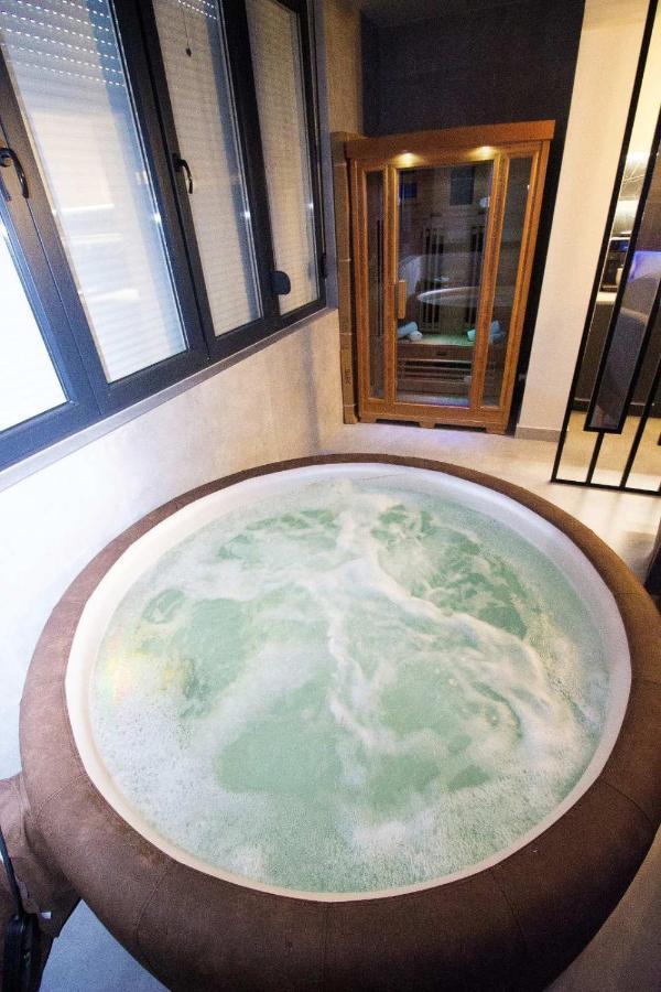 Jacuzzi Sauna Selfcheckin Mystic 莫斯塔尔 外观 照片