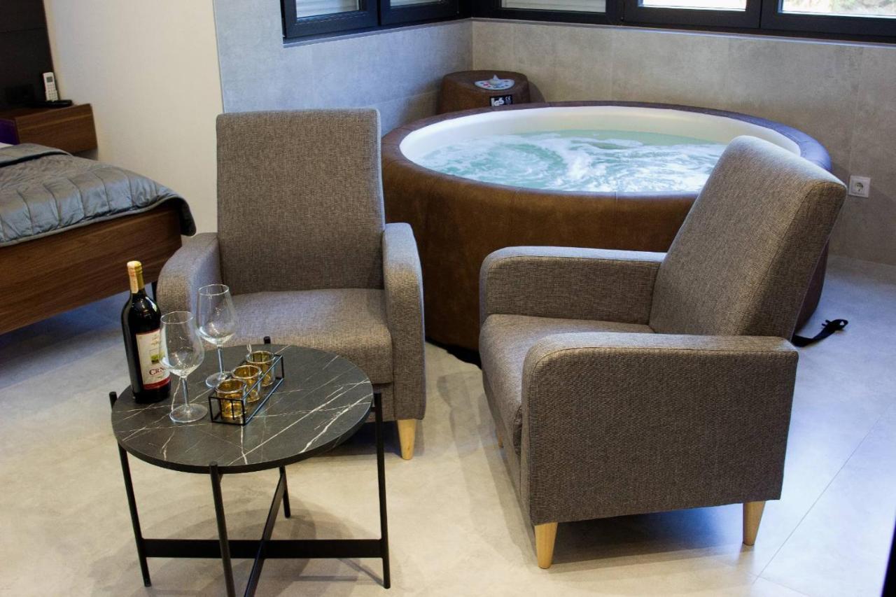 Jacuzzi Sauna Selfcheckin Mystic 莫斯塔尔 外观 照片